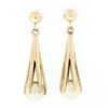 Image 1 : Vintage 14k Yellow Gold Claw Set 7.0mm Round Cultured Pearl Drop Dangle Earrings