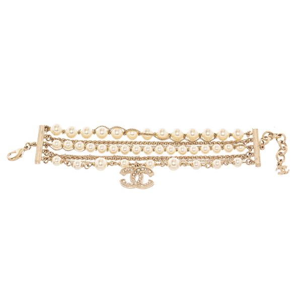 Chanel Gold CC Pearl Bracelet