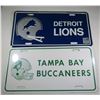 Image 2 : (19) FOOTBALL MAGNET HELMETS & (2) PLATES