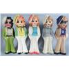 Image 1 : 5 Girls w/caps & sweaters Carnival Chalk figures