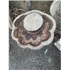 Image 3 : Dolphin Molded Stone Birdbath