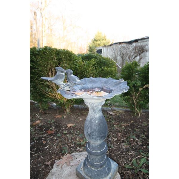 Two Birds Chirping Birdbath, Cast Metal