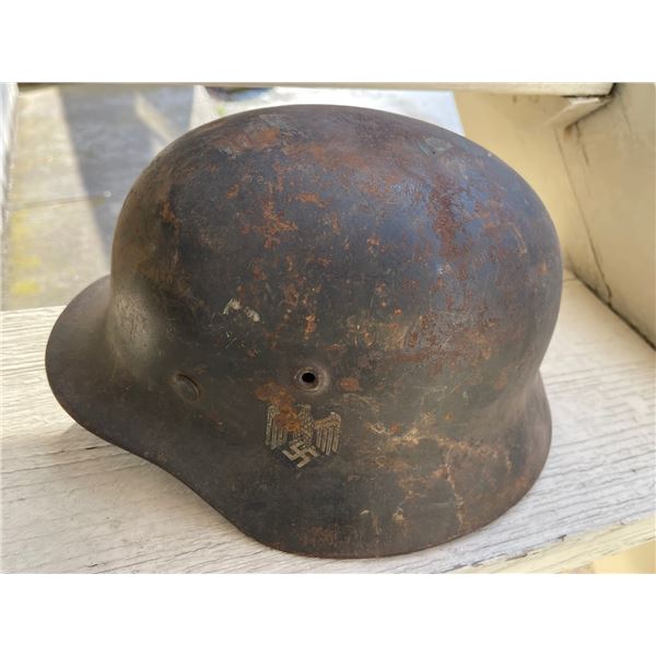 German & Us War Helmets