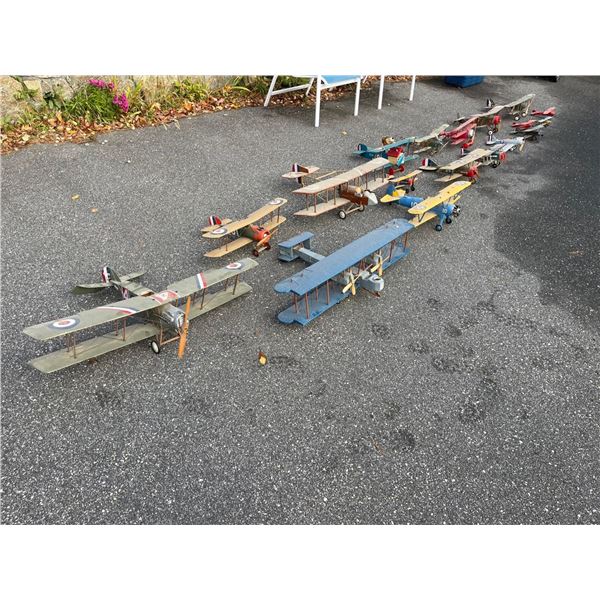 Awesome AIRPLANE Lot of vintage collectibles SNOOPY & more