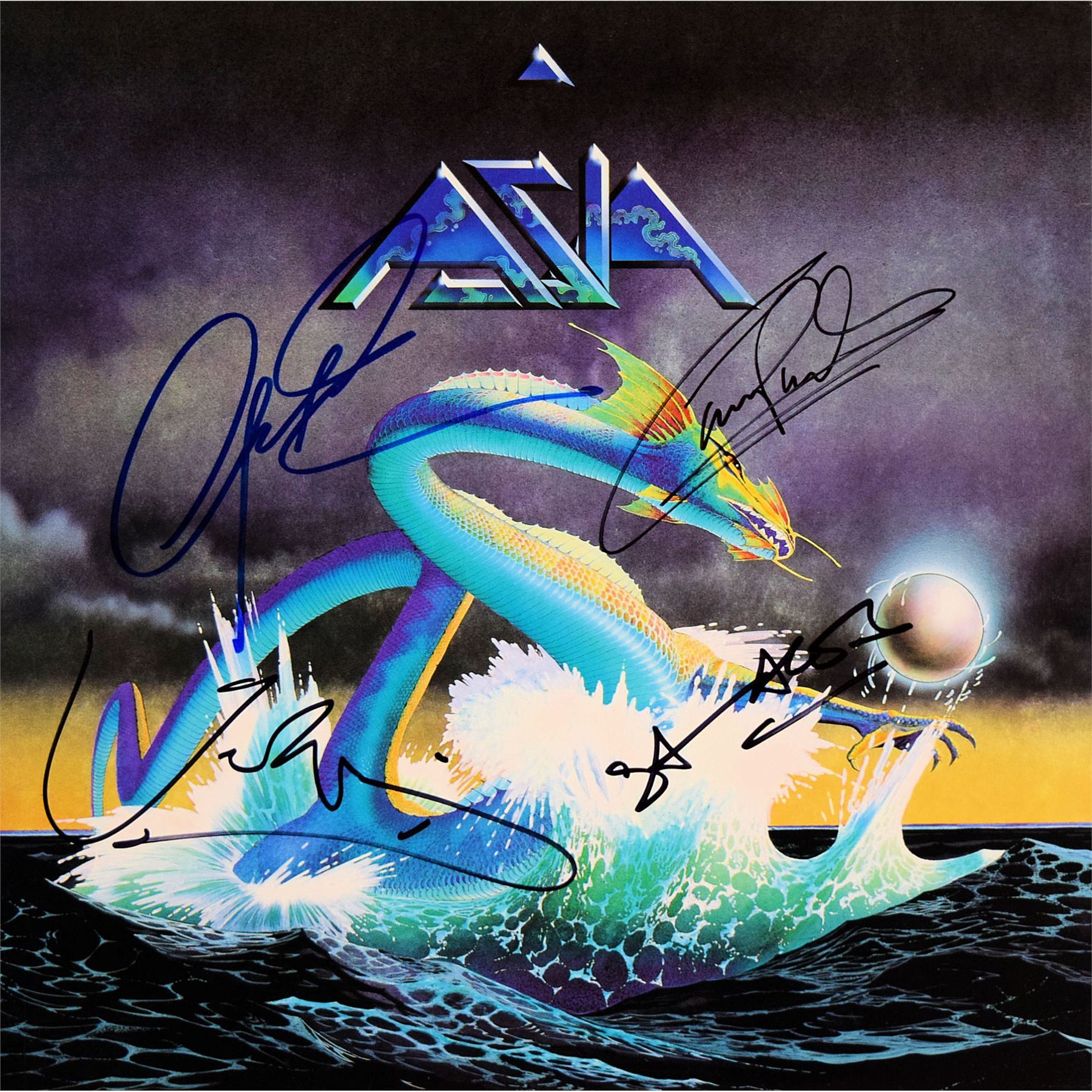 Asia signed Debut Album