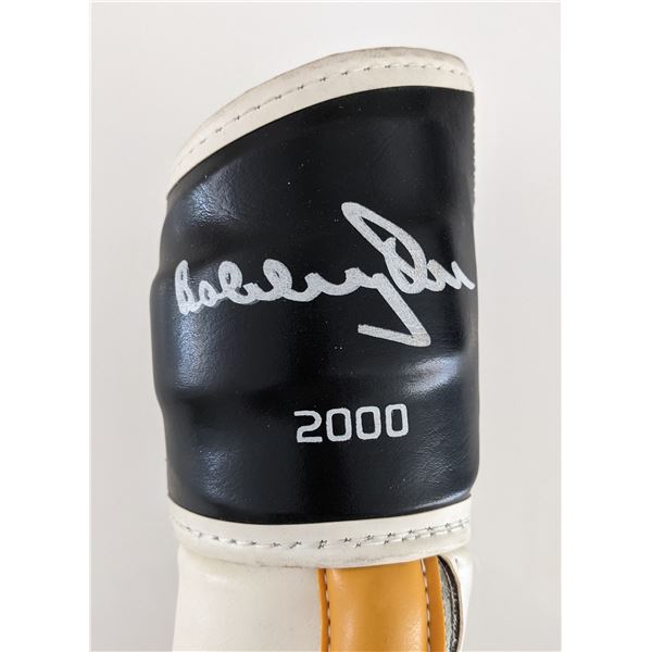 Bobby Orr signed glove