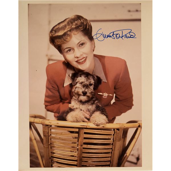 Joan Fontaine signed portrait photo