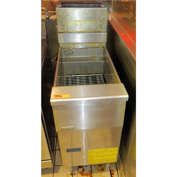 Pitco Commercial Gas Deep Fryer (Baskets Not Included)