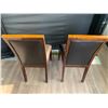 Image 4 : 2 x Leather-Style Wooden Banquet Chairs
