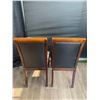 Image 4 : 2 x Leather-Style Wooden Banquet Chairs
