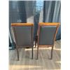 Image 4 : 2 x Leather-Style Wooden Banquet Chairs