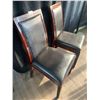 Image 2 : 2 x Leather-Style Wooden Banquet Chairs