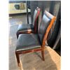 Image 3 : 2 x Leather-Style Wooden Banquet Chairs