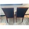 Image 4 : 2 x Leather-Style Wooden Banquet Chairs