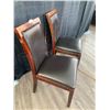Image 2 : 2 x Leather-Style Wooden Banquet Chairs