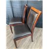 Image 3 : 2 x Leather-Style Wooden Banquet Chairs