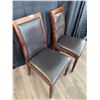 Image 2 : 2 x Leather-Style Wooden Banquet Chairs