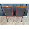 Image 4 : 2 x Leather-Style Wooden Banquet Chairs