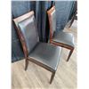 Image 2 : 2 x Leather-Style Wooden Banquet Chairs