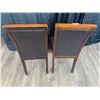 Image 4 : 2 x Leather-Style Wooden Banquet Chairs