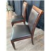 Image 3 : 2 x Leather-Style Wooden Banquet Chairs