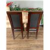 Image 4 : 2 x Leather-Style High-Backed Wooden Banquet Chairs
