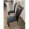 Image 2 : 2 x Leather-Style High-Backed Wooden Banquet Chairs