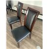 Image 2 : 2 x Leather-Style High-Backed Wooden Banquet Chairs