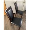 Image 2 : 2 x Leather-Style High-Backed Wooden Banquet Chairs