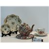 Image 1 : Floral Tea-Pot, Tea-Cup, and Plates
