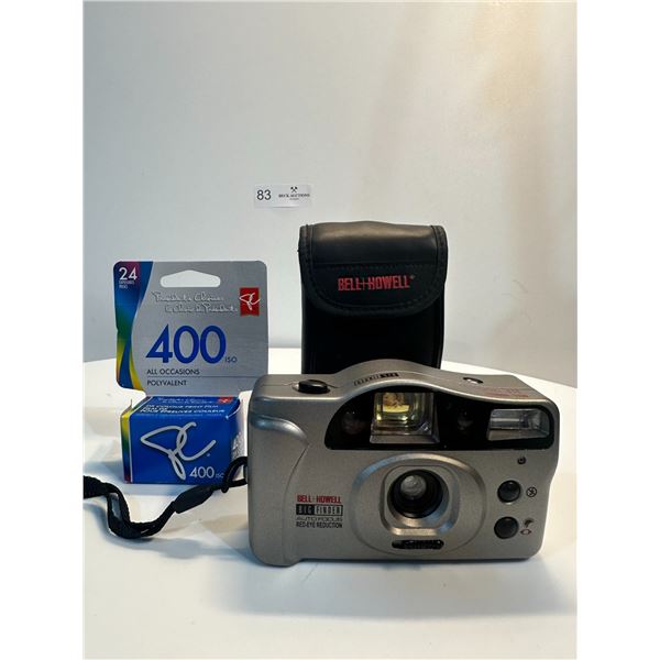 Bell & Howell Big Finder Auto Focus Red-Eye Reduction Film Camera with Coloured Film