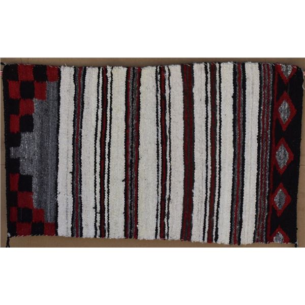NAVAJO INDIAN TEXTILE (SUSAN TATE)