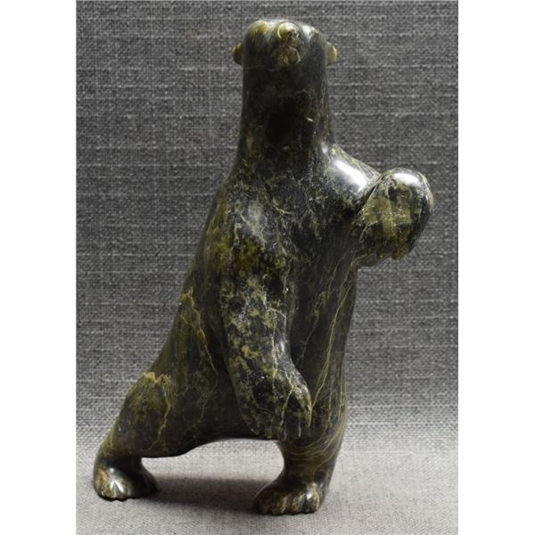 INUITE INDIAN SERPINTINE STONE CARVING