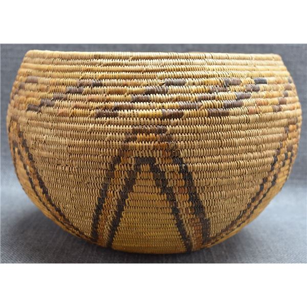 CALIFORNIA MISSION INDIAN BASKETRY BOWL