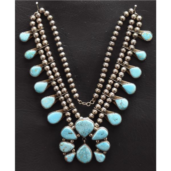 NAVAJO INDIAN SQUASH NECKLACE