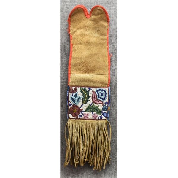 CREE INDIAN BEADED HIDE TOBACCO BAG
