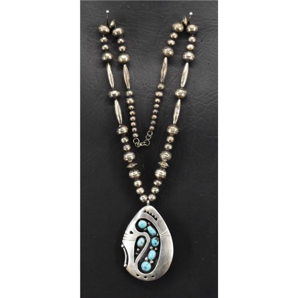 NAVAJO INDIAN NECKLACE