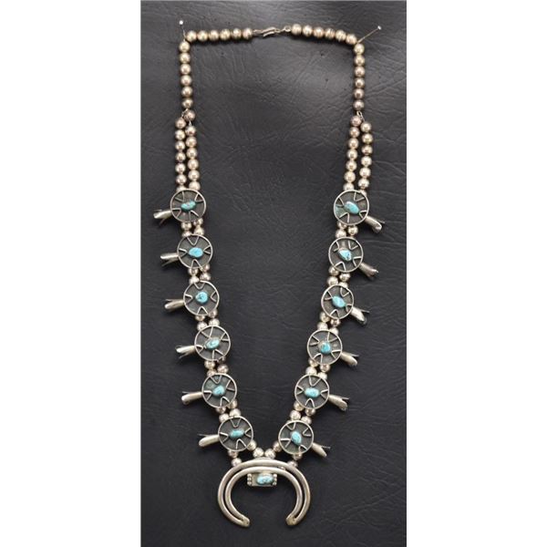 NAVAJO INDIAN NECKLACE