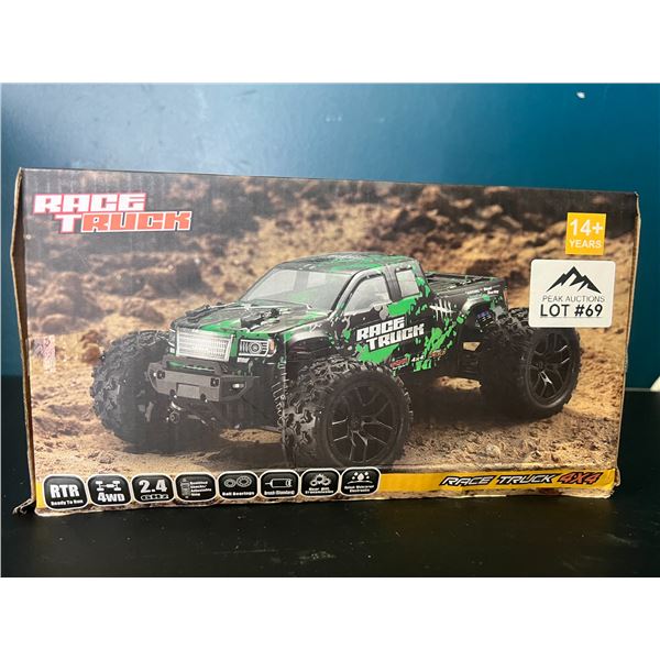 Lot of 1 RC 4x4 Truck