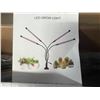 Image 2 : Lot of 1 LED 4-Head Plant Grow Light for Indoor Plants