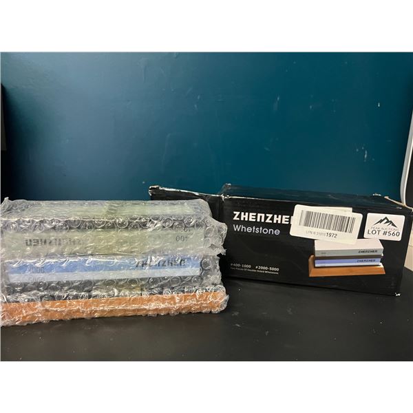 Lot of 1 Double-Sided Whetstone