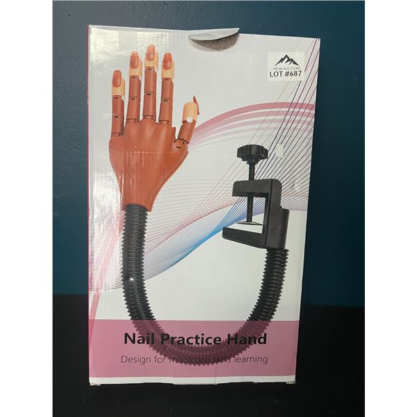 Lot of 1 Nail Practic Hand