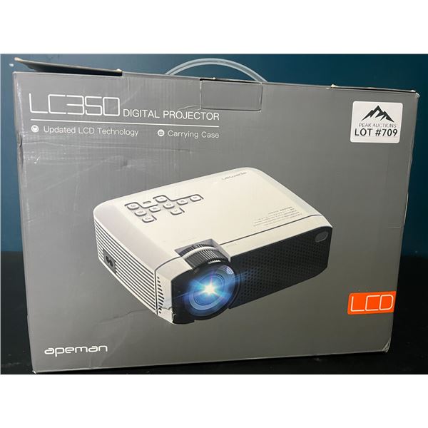 Lot of 1 Apeman LC350 Digital LCD Projector w/ Carrying Case