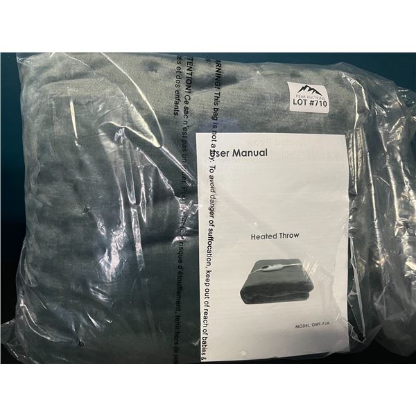 Lot of 1 Heated Throw Blanket - Grey