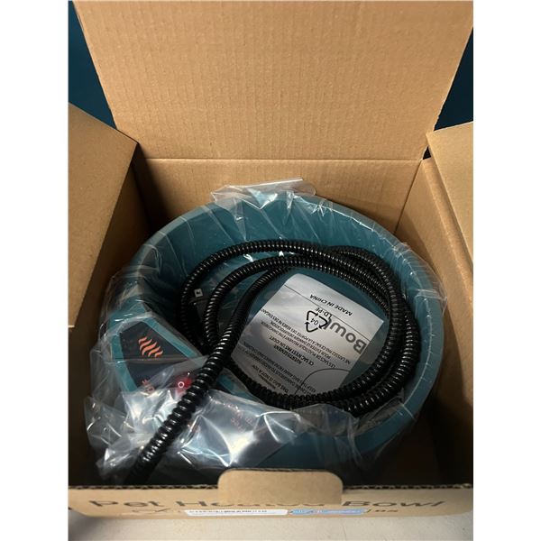 Lot of 1 Heated Pet Water Bowl