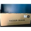 Image 1 : Lot of 1 Food Vacuum Sealer Machine