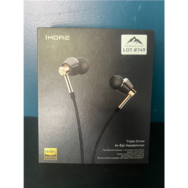 Lot of 1 Triple Driver In-Ear Headphones
