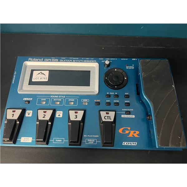 Lot of 1 Roland GR-55 Guitar Synthesizer (*Used)