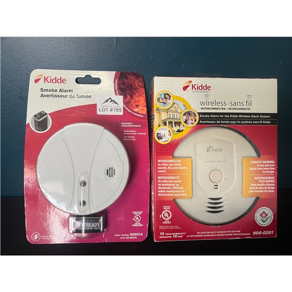 Lot of 2 Smoke Alarms