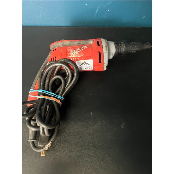 Lot of 1 Milwaukee Heavy-Duty Drill (*Used)